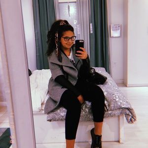 Meet your Posher, Mmiabelle